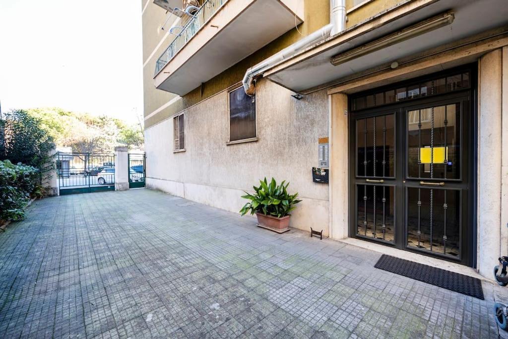 Stylish Apartment Rome Exterior photo